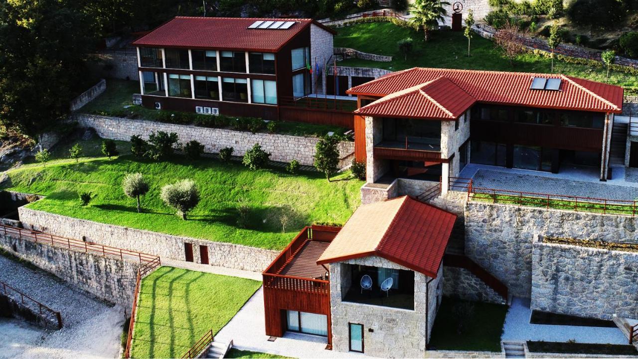Agrinho Suites & Spa Geres Valdosende Eksteriør bilde