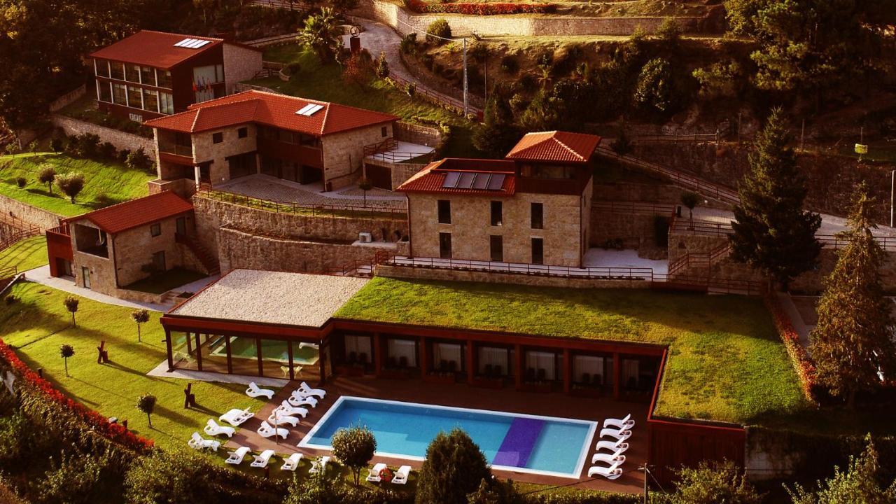 Agrinho Suites & Spa Geres Valdosende Eksteriør bilde